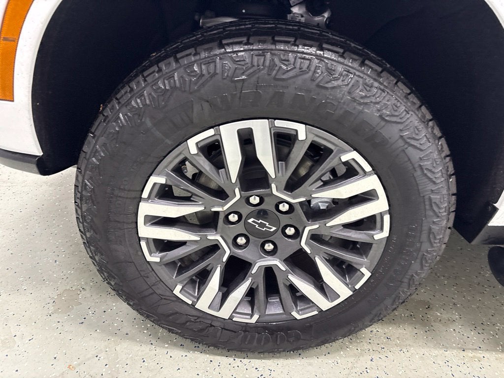 2027 Chevrolet Suburban Z71 SUV 4WD