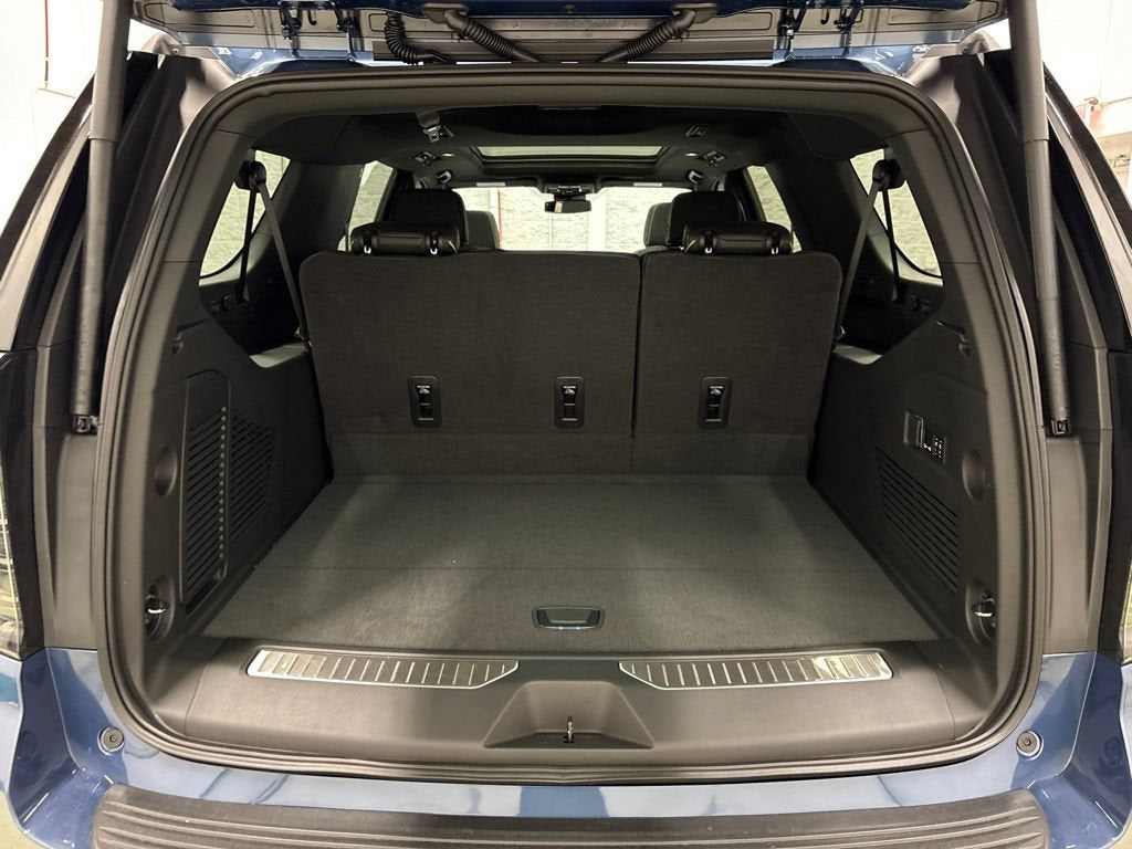 2026 Chevrolet Suburban Premier SUV 4WD