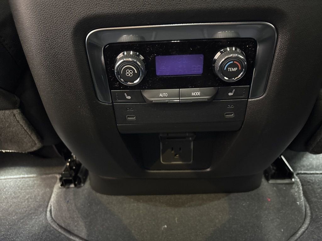 2026 Chevrolet Suburban Premier SUV 4WD