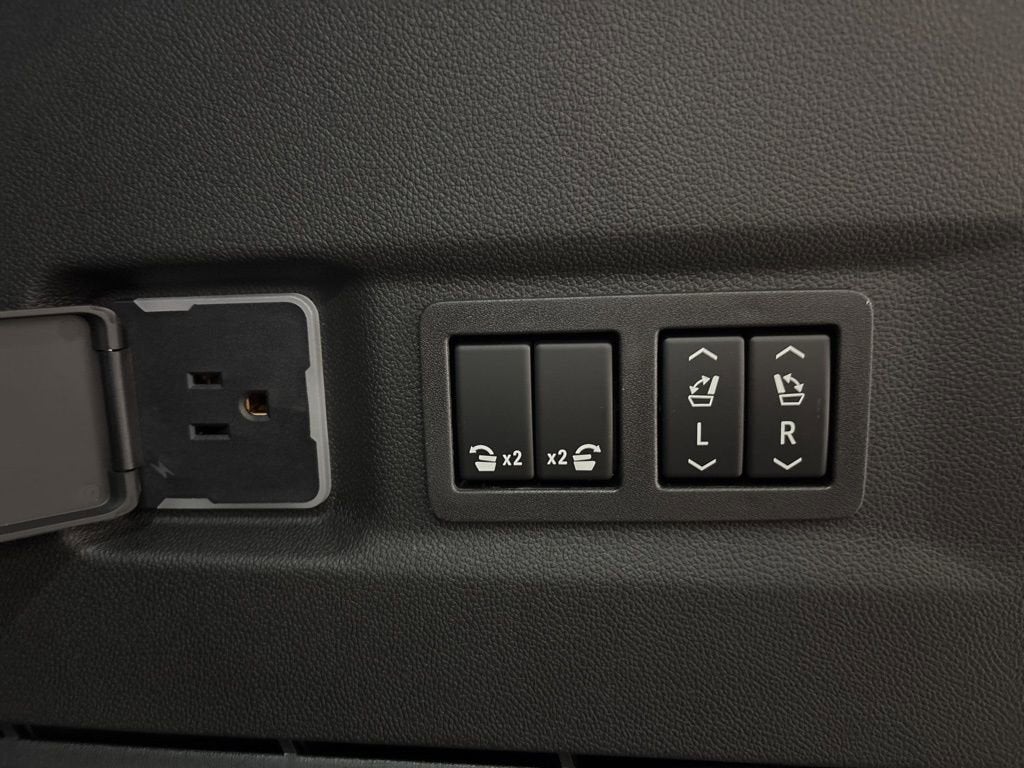 2026 Chevrolet Suburban Premier SUV 4WD