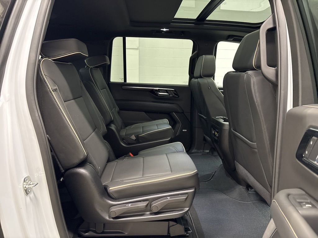 2026 Chevrolet Suburban Premier SUV 4WD