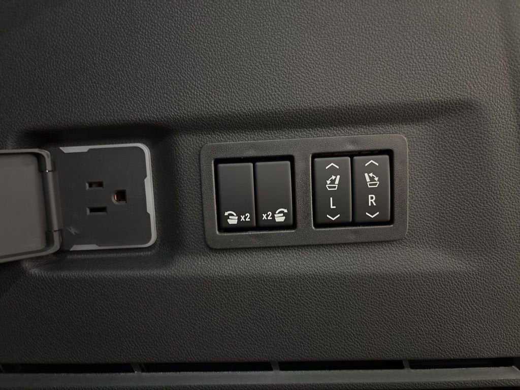 2026 Chevrolet Suburban Premier SUV 4WD