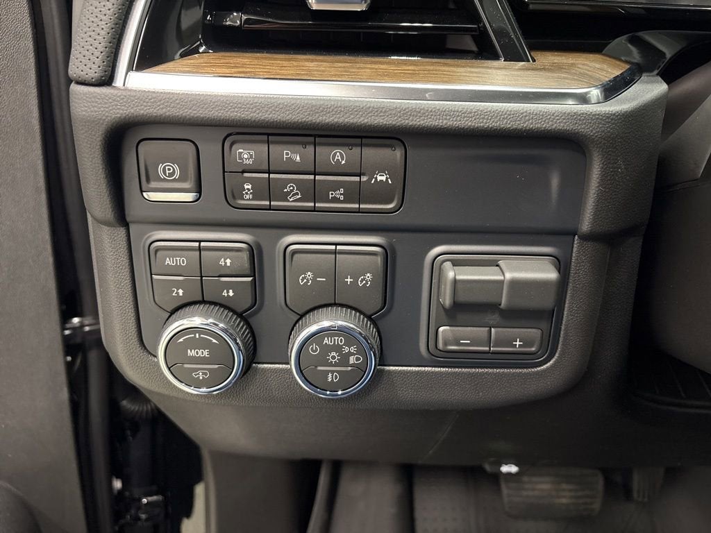 2026 Chevrolet Suburban High Country SUV 4WD