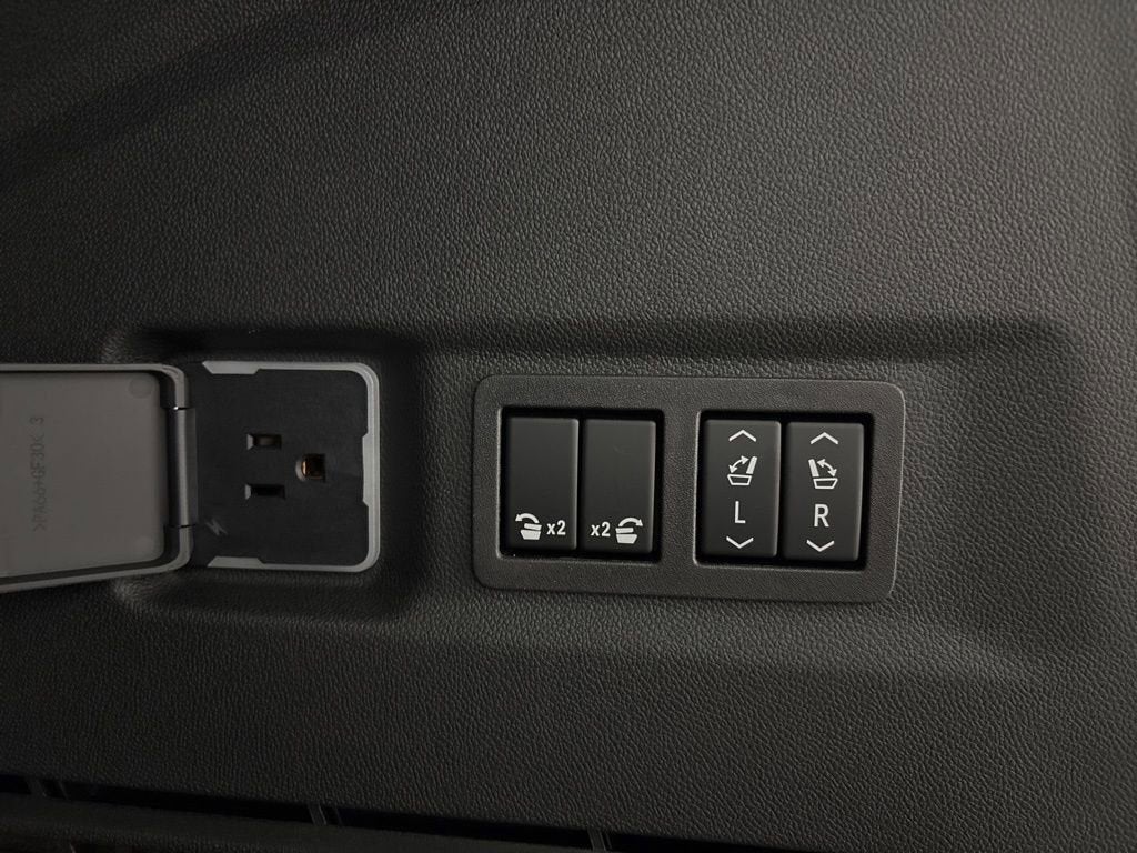 2026 Chevrolet Suburban High Country SUV 4WD