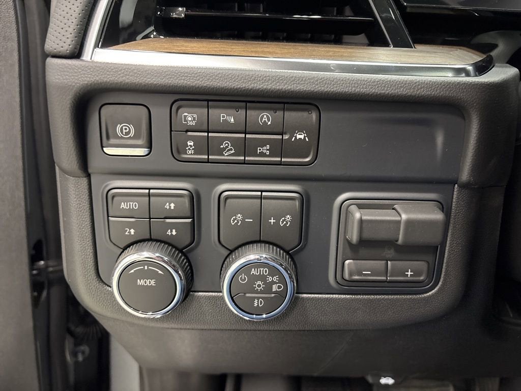 2026 Chevrolet Suburban High Country SUV 4WD