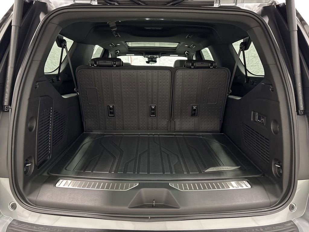 2026 Chevrolet Suburban High Country SUV 4WD