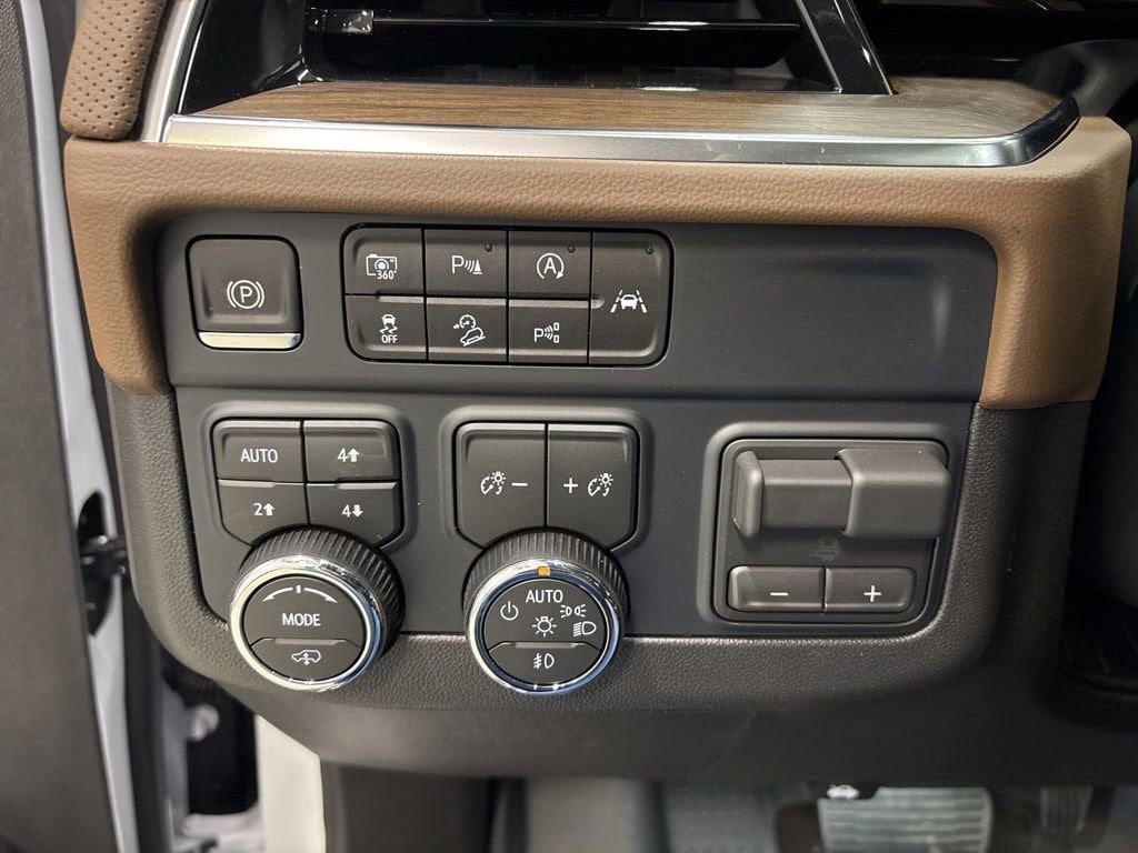 2026 Chevrolet Suburban High Country SUV 4WD