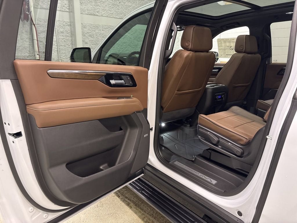 2026 Chevrolet Suburban High Country SUV 4WD