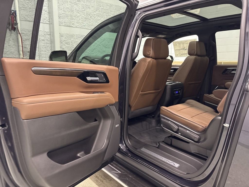 2026 Chevrolet Suburban High Country SUV 4WD