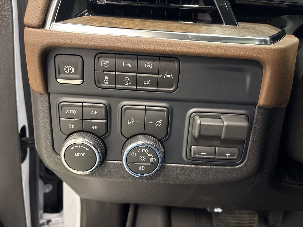 2026 Chevrolet Suburban High Country SUV 4WD