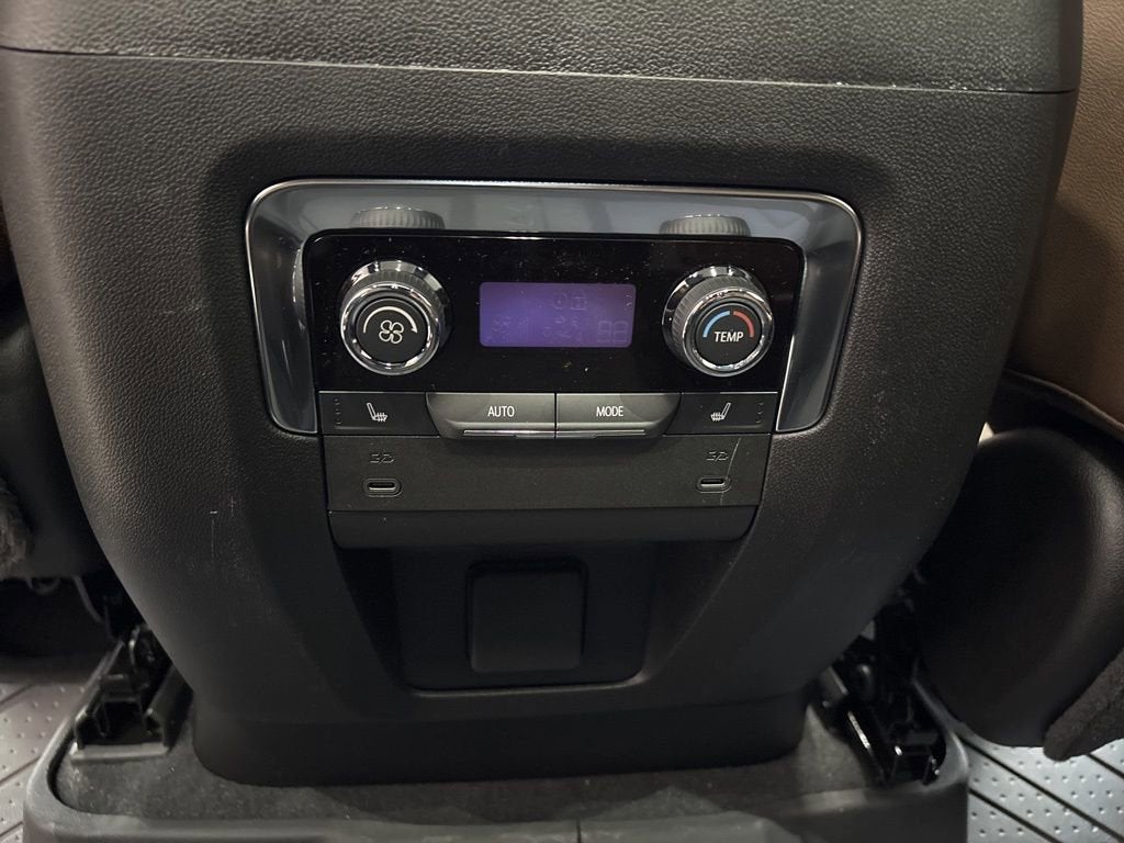 2026 Chevrolet Suburban High Country SUV 4WD