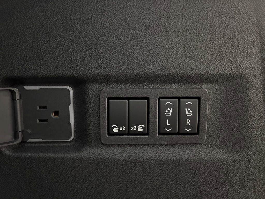 2026 Chevrolet Suburban High Country SUV 4WD