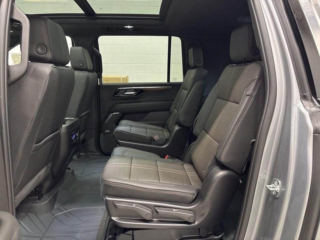 2026 Chevrolet Suburban High Country SUV 4WD