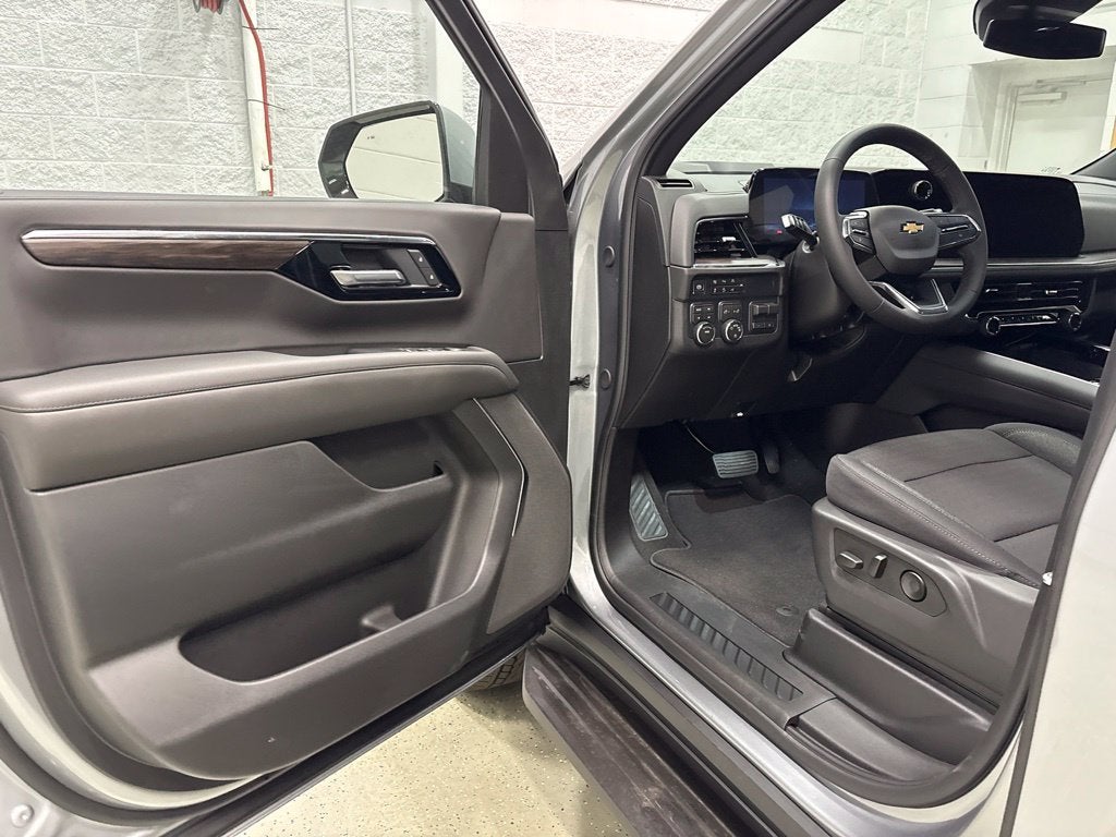 2027 Chevrolet Tahoe LS SUV 4WD