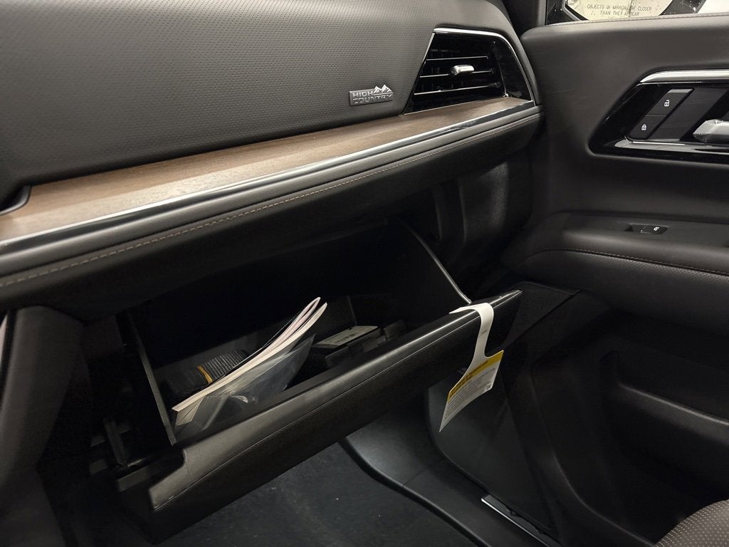 2026 Chevrolet Tahoe High Country SUV 4WD