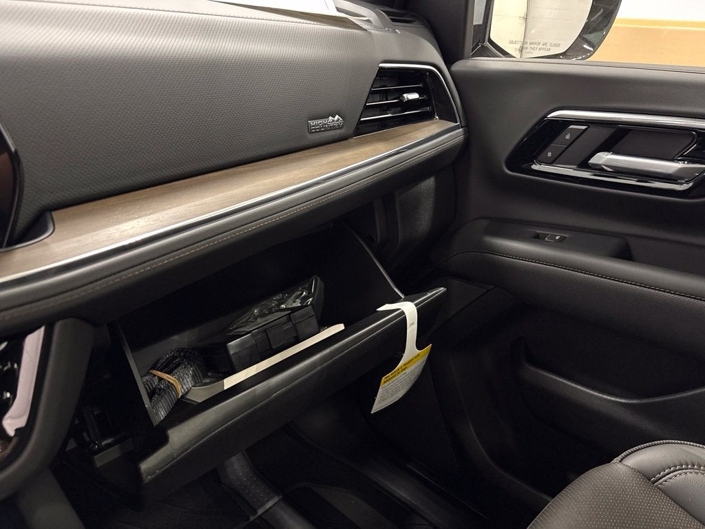 2027 Chevrolet Tahoe High Country SUV 4WD