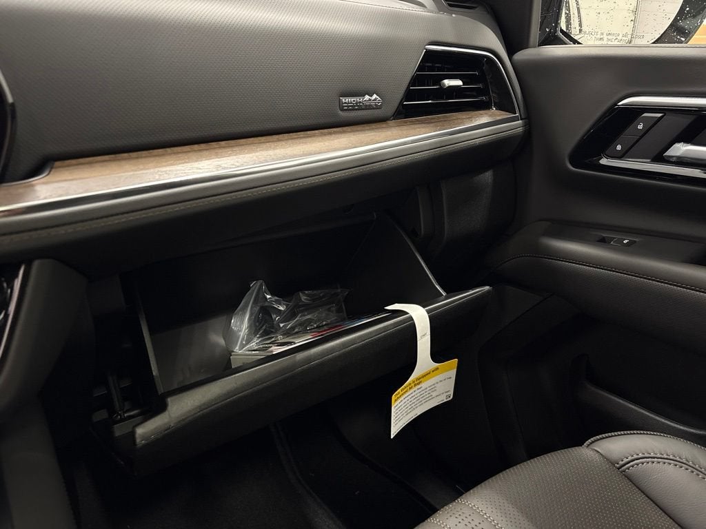 2026 Chevrolet Tahoe High Country SUV 4WD