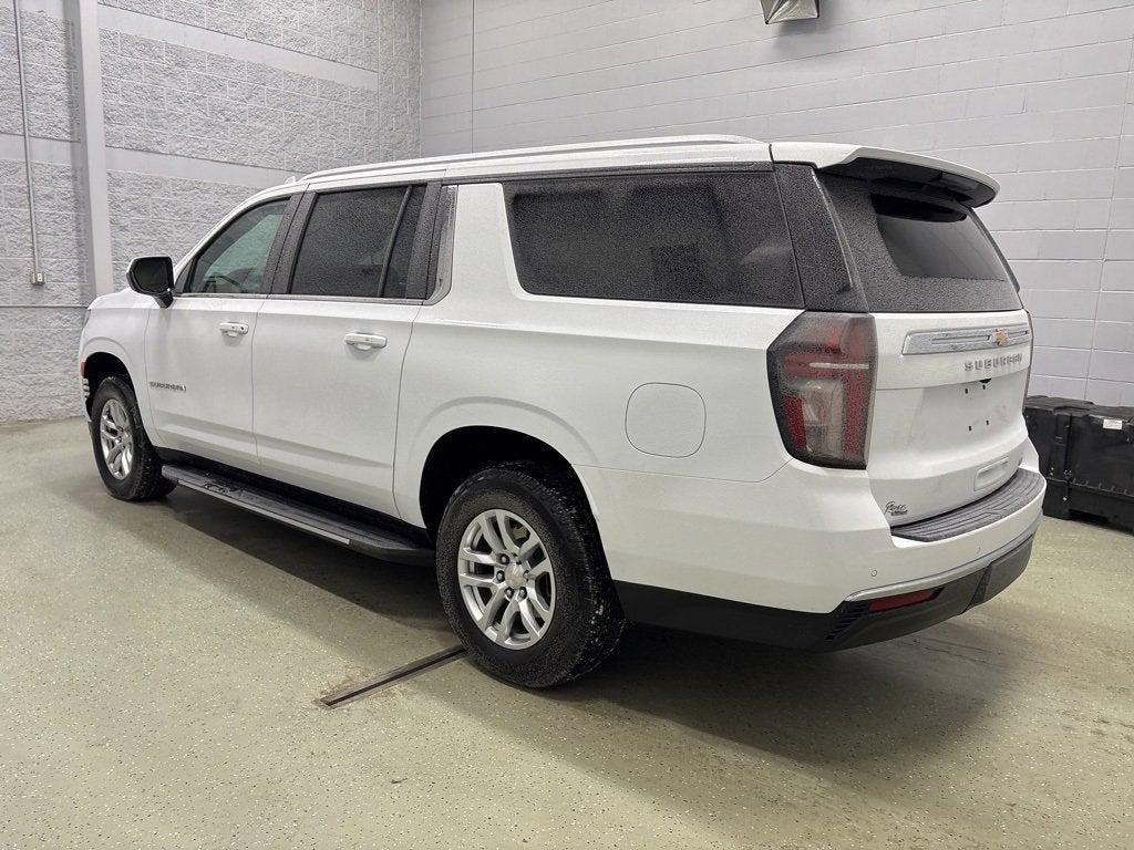 2024 Chevrolet Suburban LT