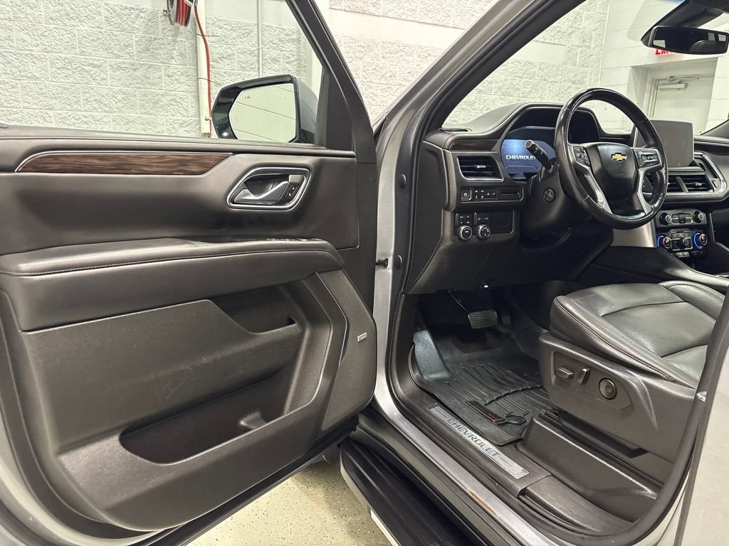 2022 Chevrolet Suburban LT