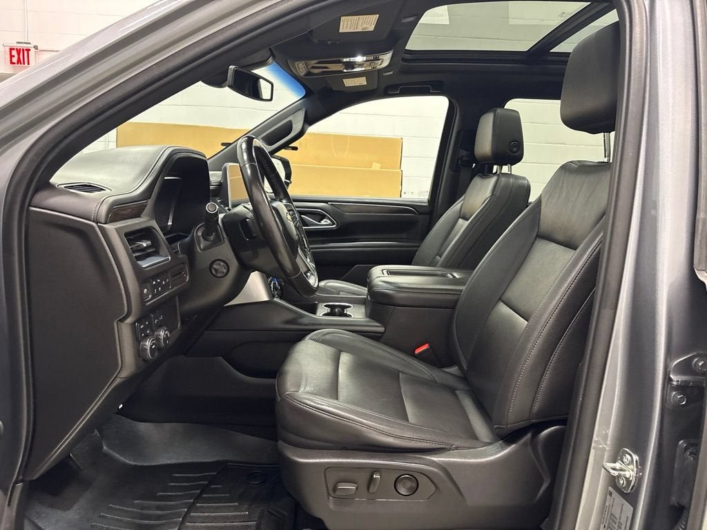 2022 Chevrolet Suburban LT