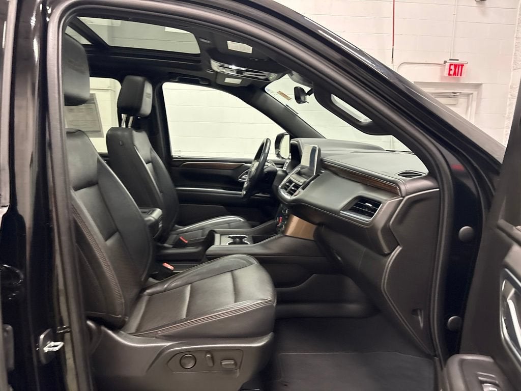 2023 Chevrolet Suburban High Country