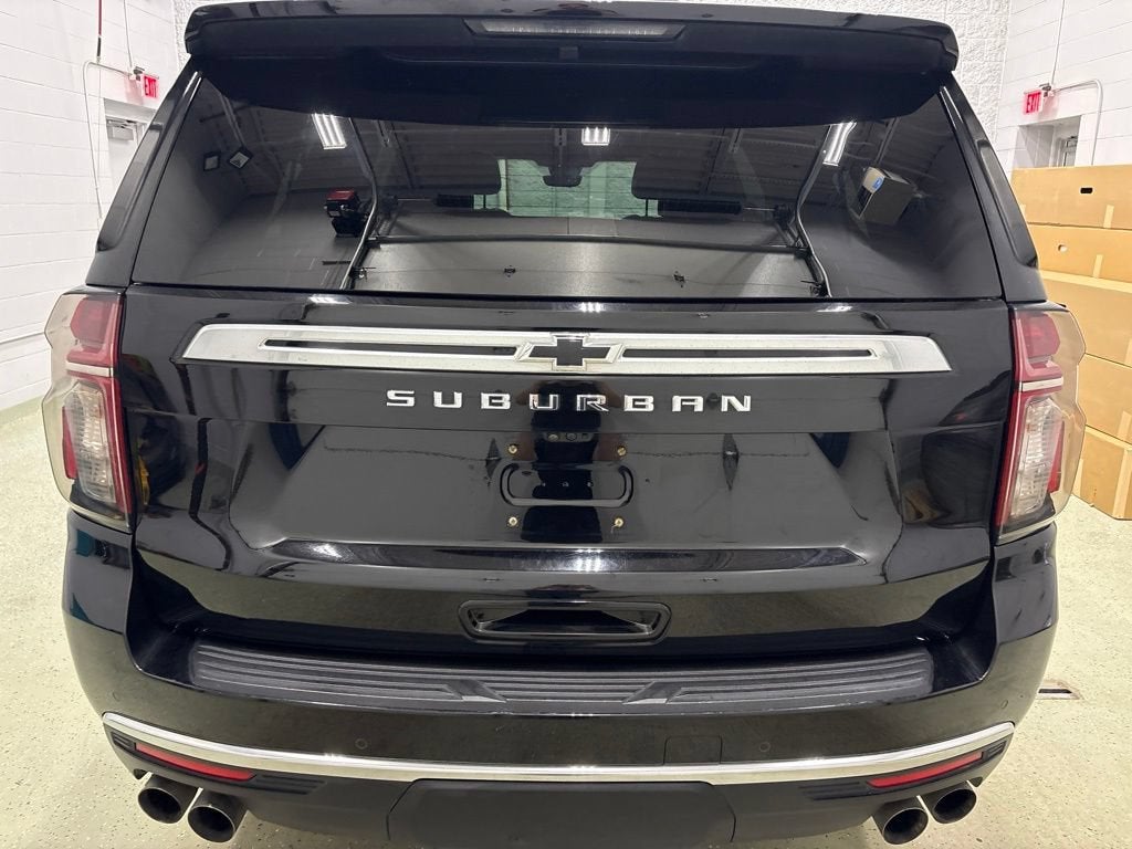 2023 Chevrolet Suburban High Country
