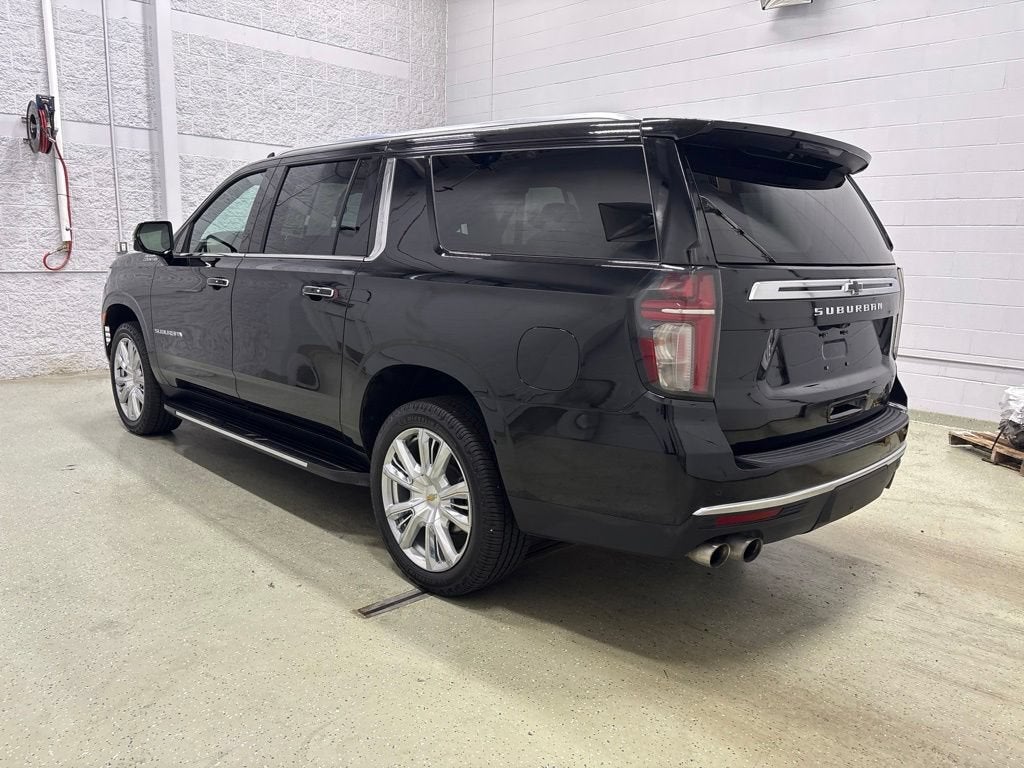 2023 Chevrolet Suburban High Country
