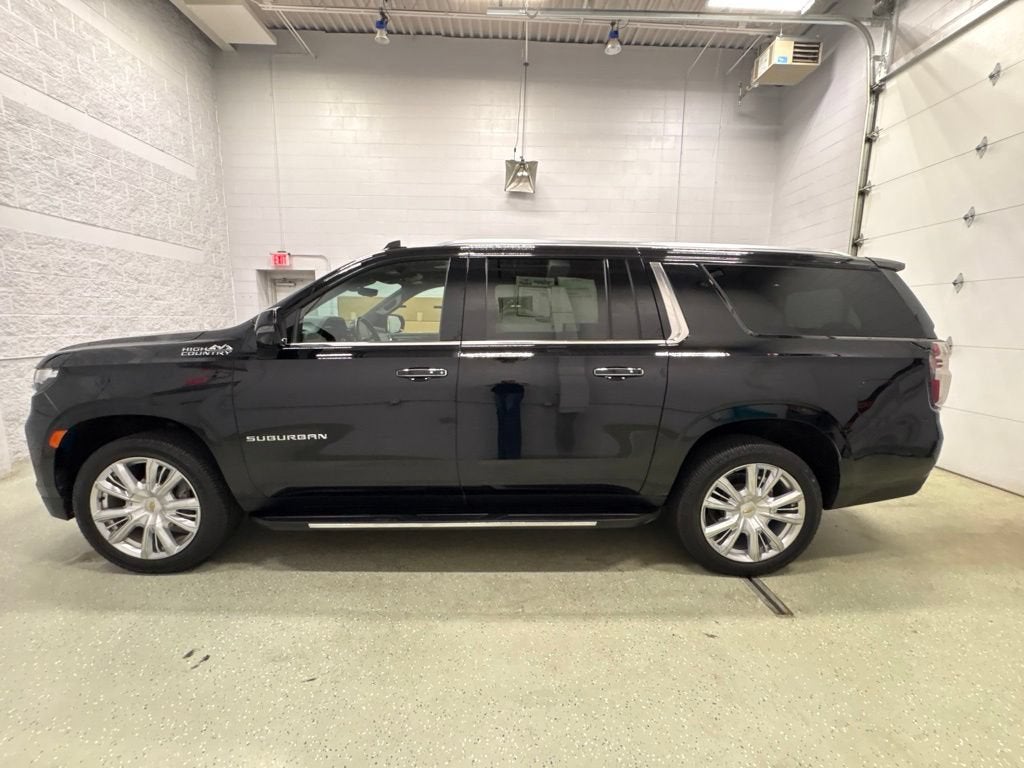 2023 Chevrolet Suburban High Country