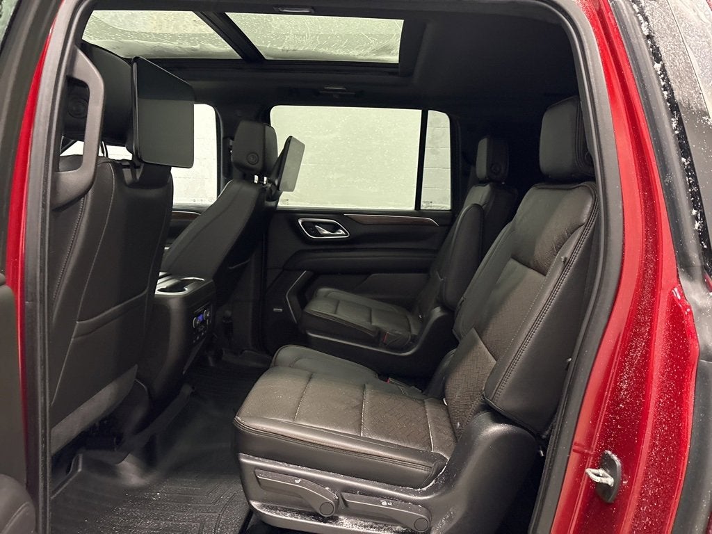 2021 Chevrolet Suburban High Country