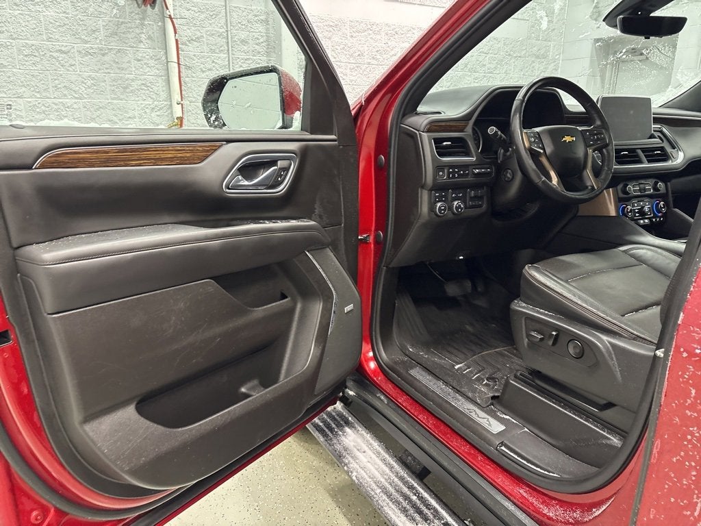 2021 Chevrolet Suburban High Country