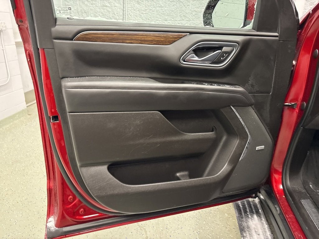 2021 Chevrolet Suburban High Country