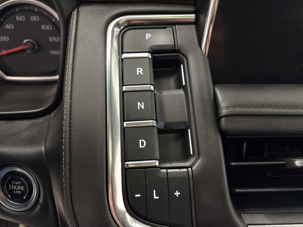 2021 Chevrolet Suburban High Country