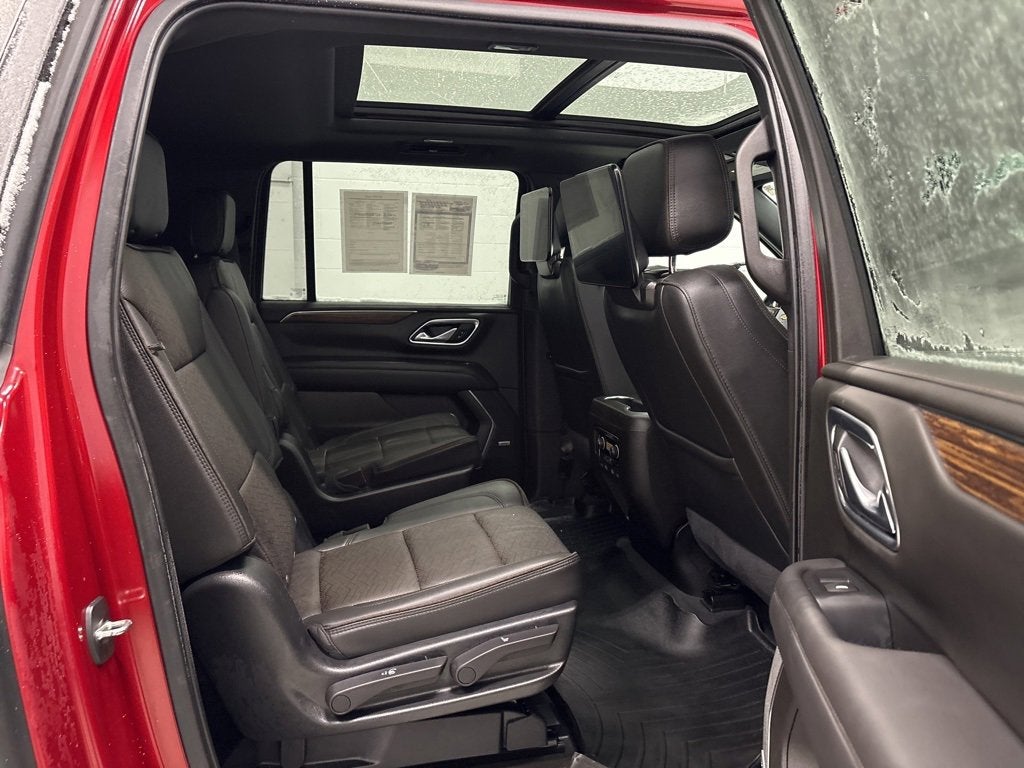 2021 Chevrolet Suburban High Country