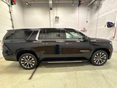 2021 Chevrolet Suburban High Country