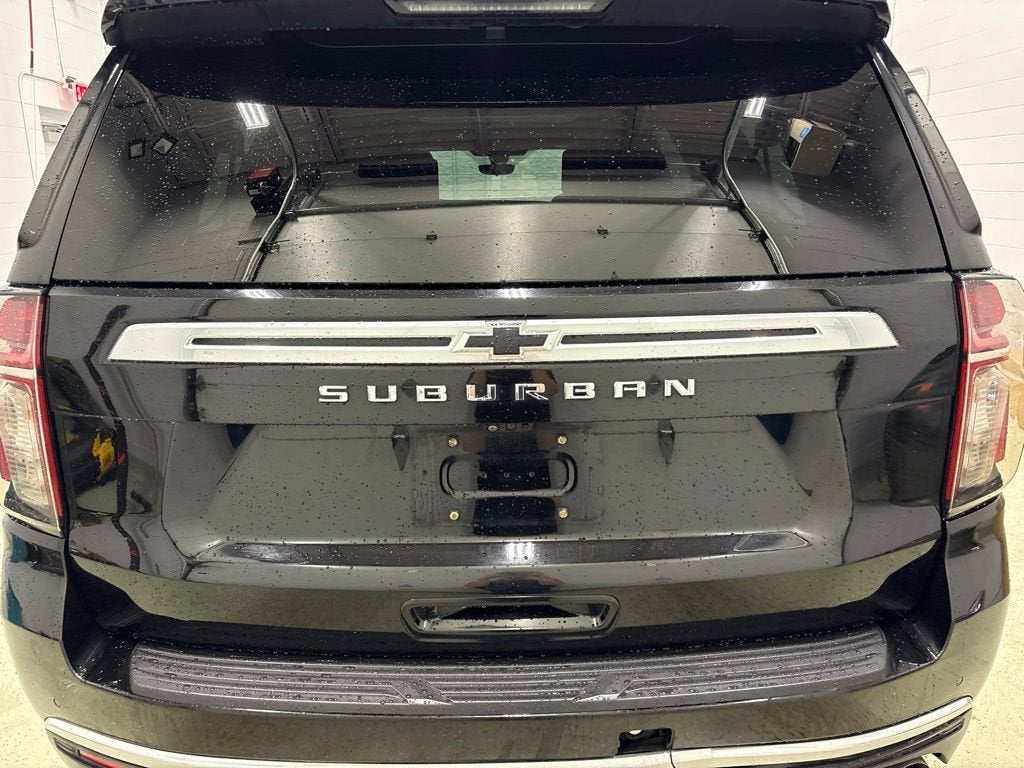 2021 Chevrolet Suburban High Country