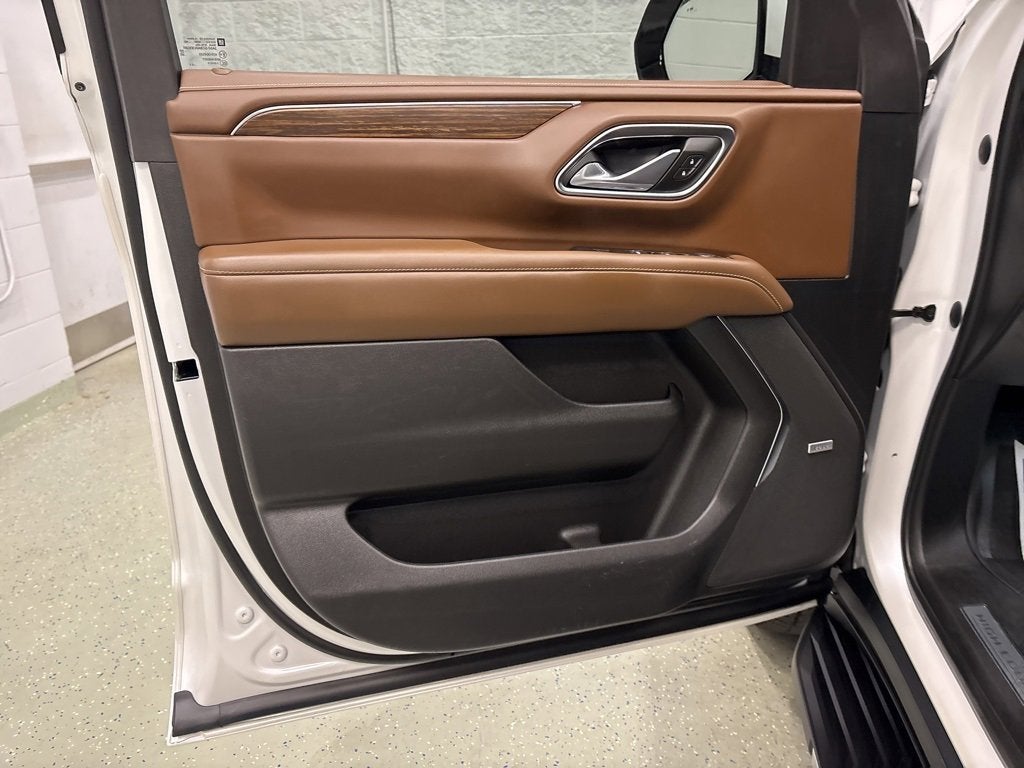 2023 Chevrolet Suburban High Country