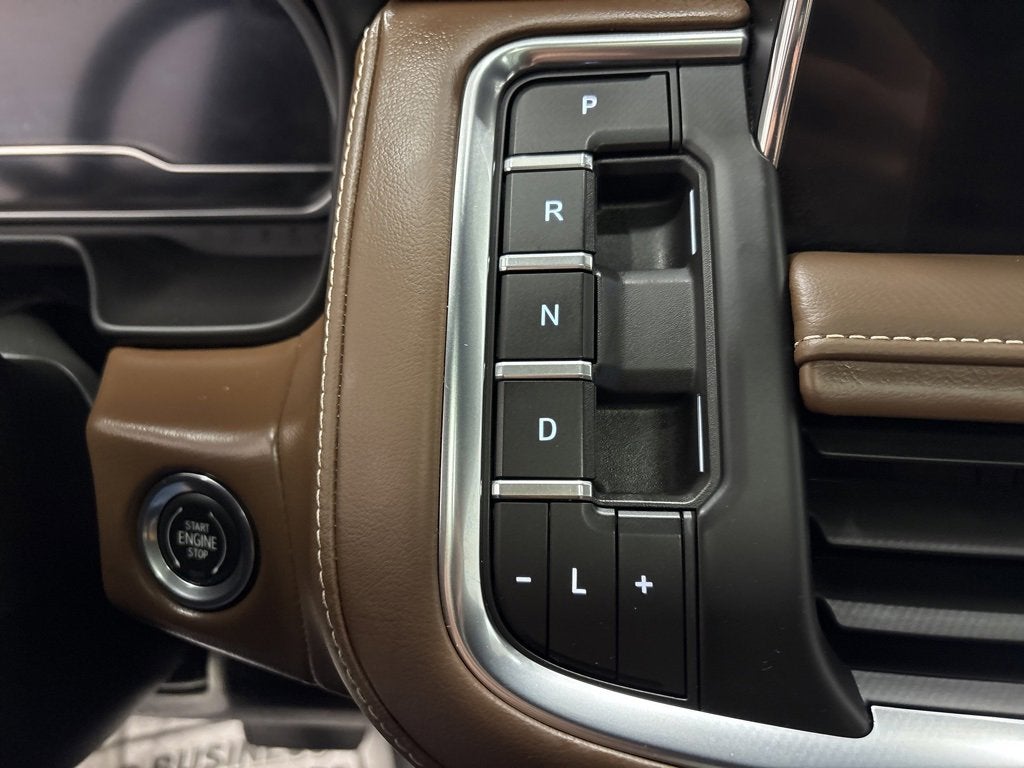 2023 Chevrolet Suburban High Country