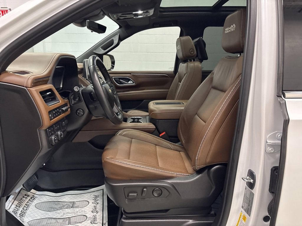 2023 Chevrolet Suburban High Country