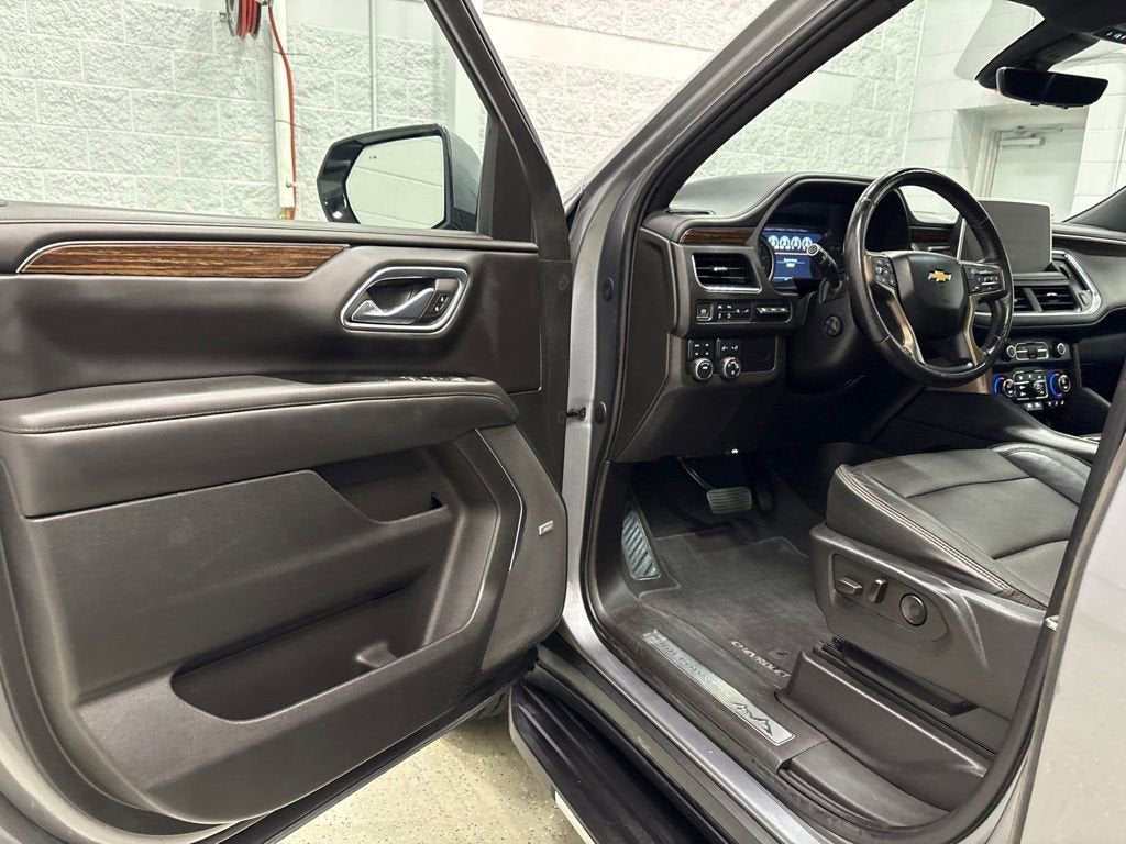 2021 Chevrolet Suburban High Country