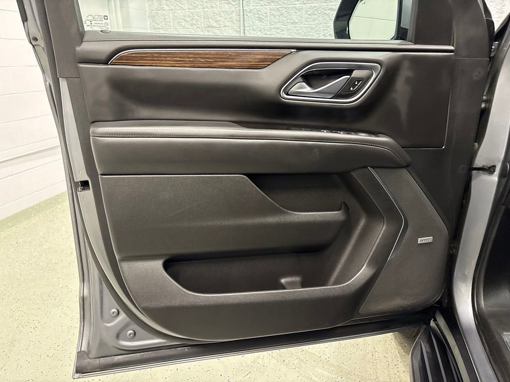 2021 Chevrolet Suburban High Country