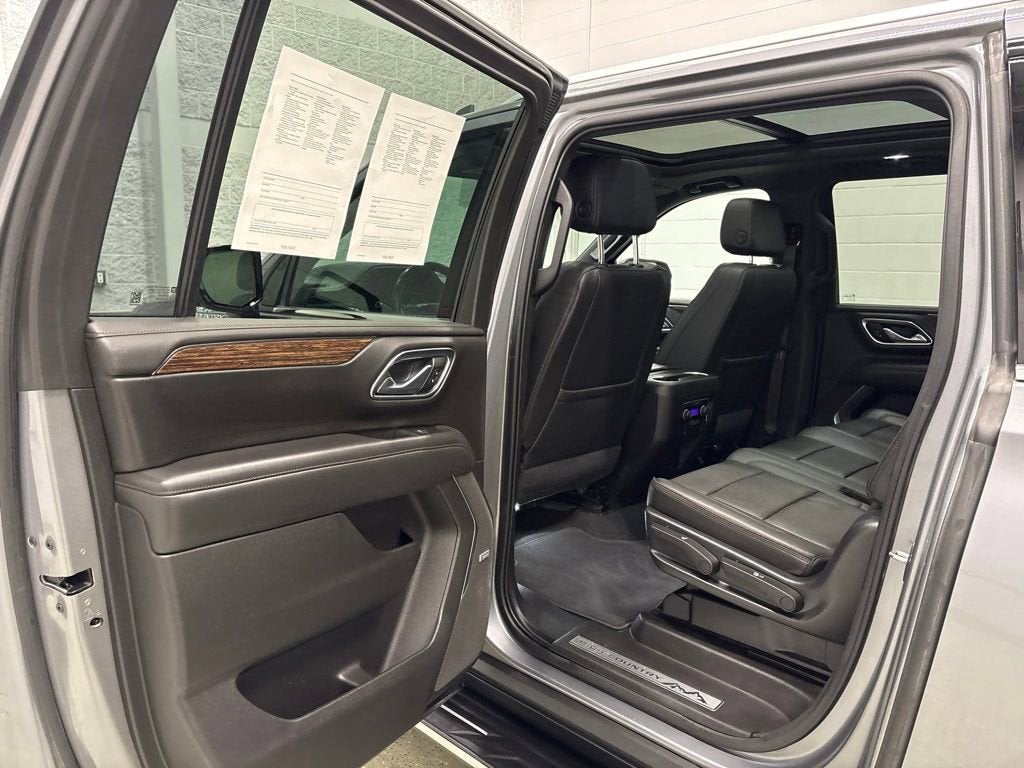 2021 Chevrolet Suburban High Country