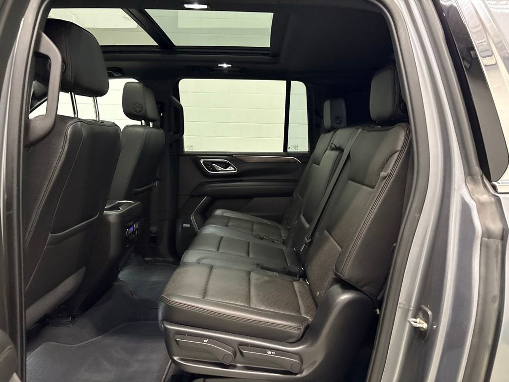 2021 Chevrolet Suburban High Country