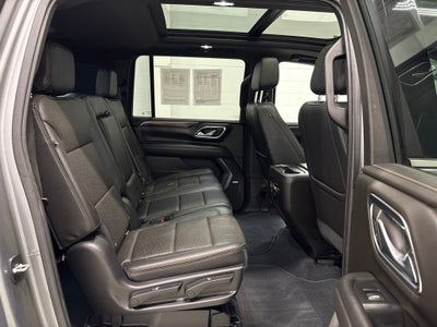 2021 Chevrolet Suburban High Country