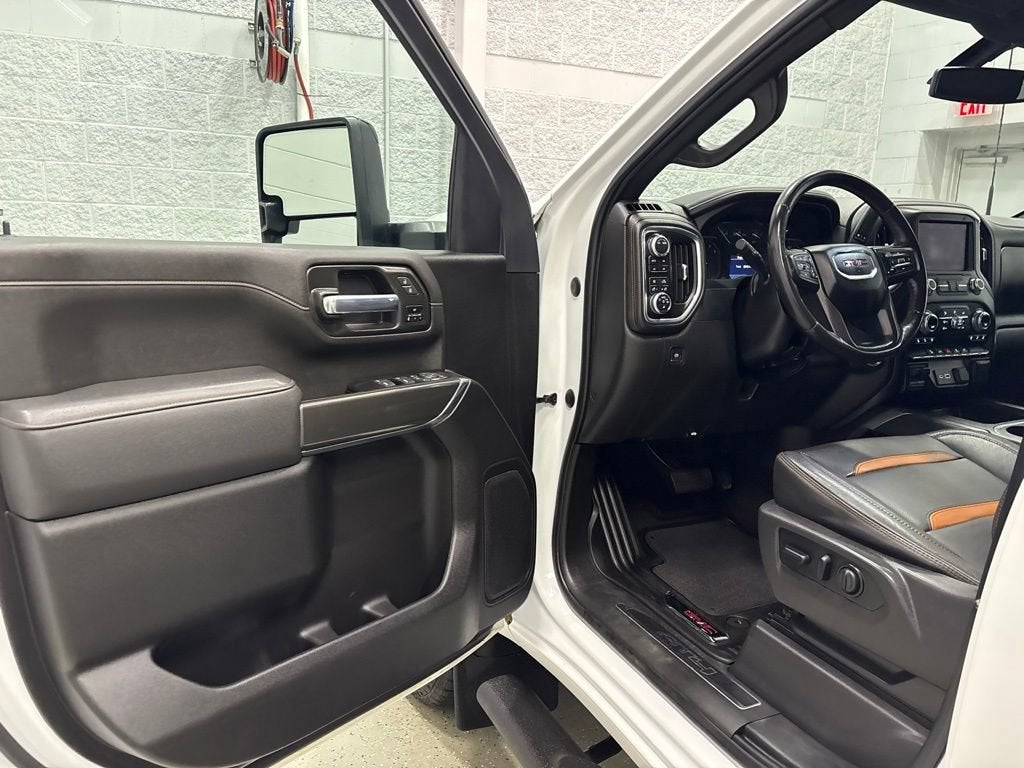 2023 GMC Sierra 2500 HD AT4