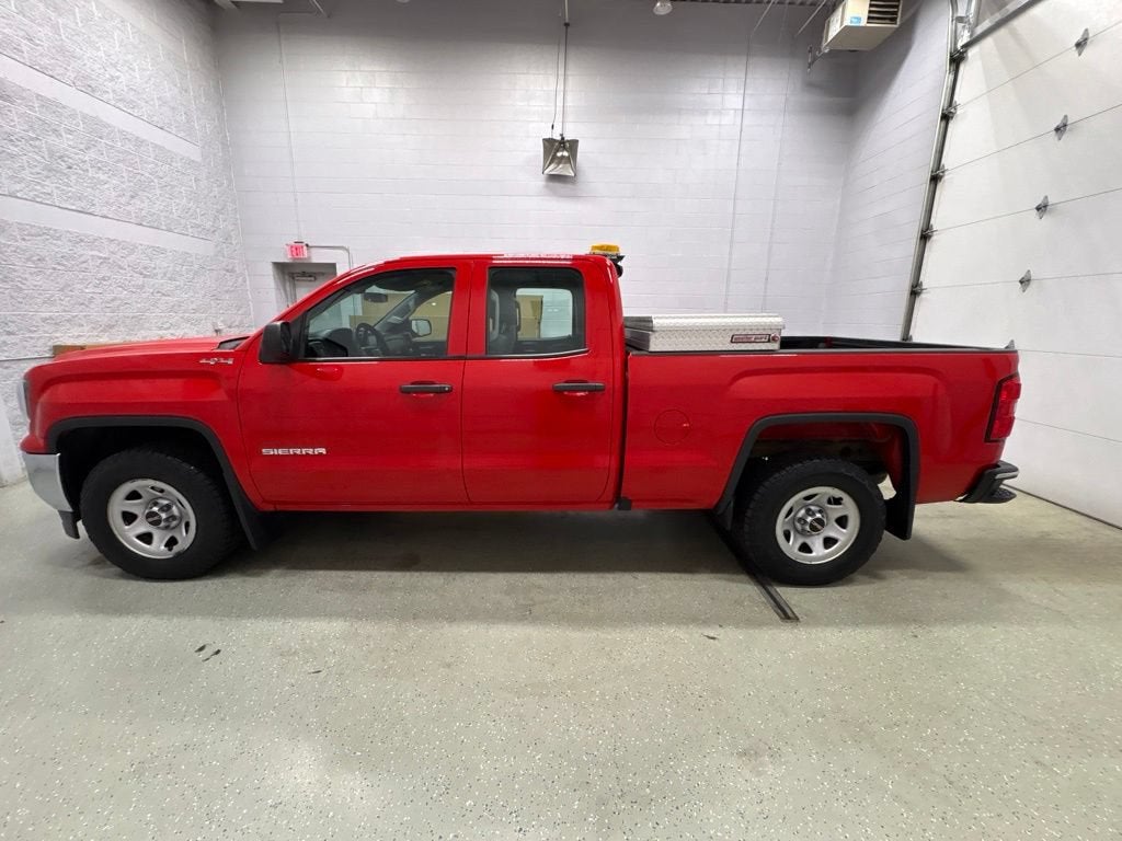 2016 GMC Sierra 1500 DBL CAB 4WD 143.5