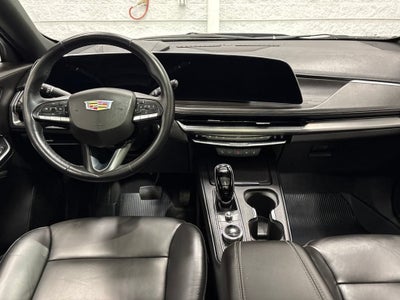 2024 Cadillac XT4 Premium Luxury