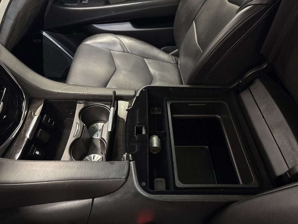 2019 Cadillac Escalade Platinum