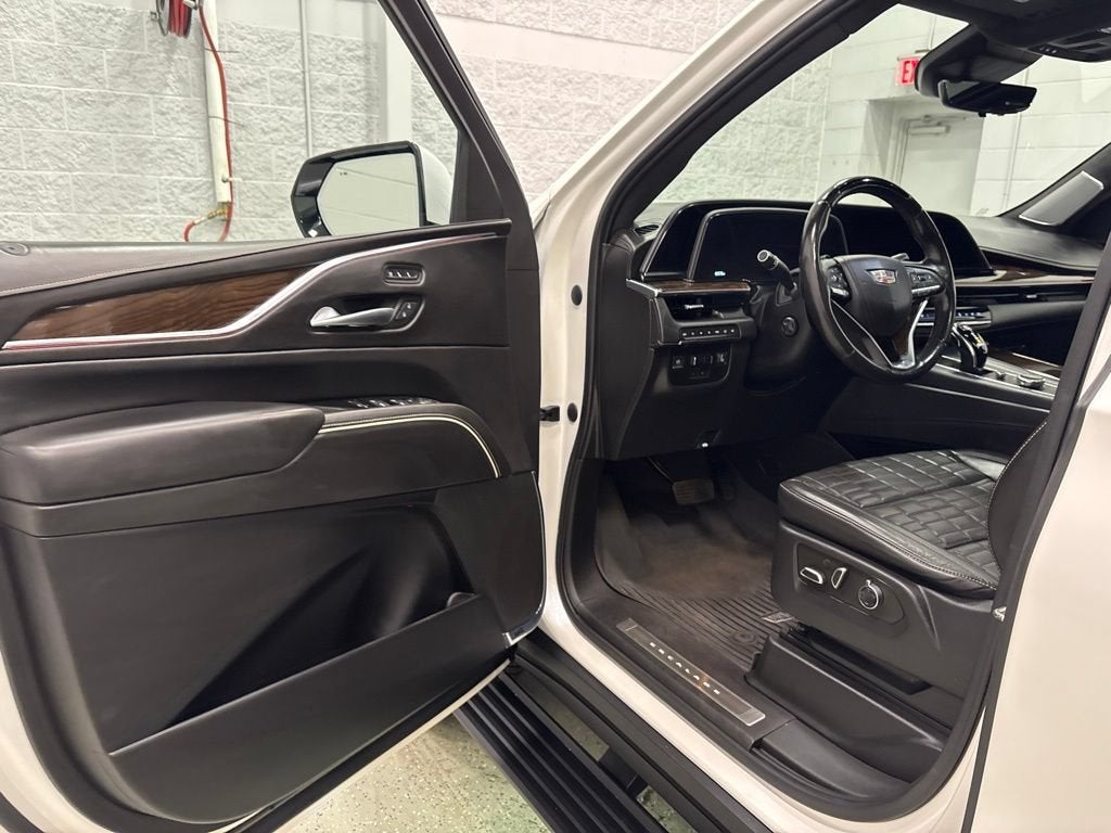 2021 Cadillac Escalade Sport Platinum