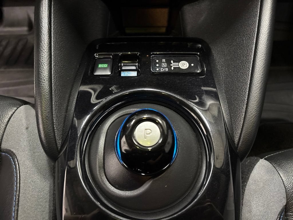 2021 Nissan LEAF SL PLUS 62 kWh