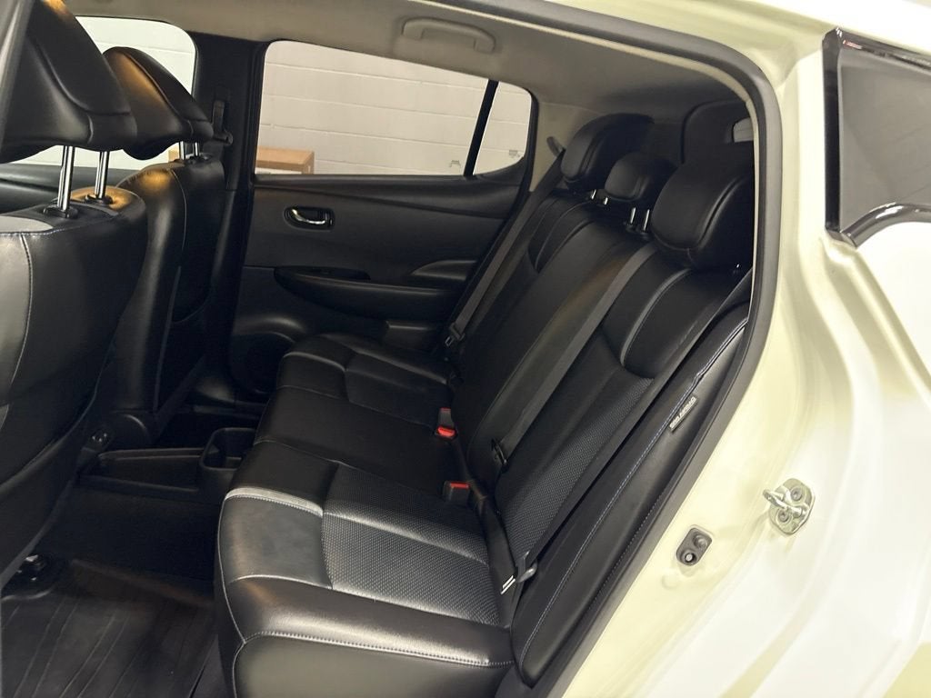 2021 Nissan LEAF SL PLUS 62 kWh